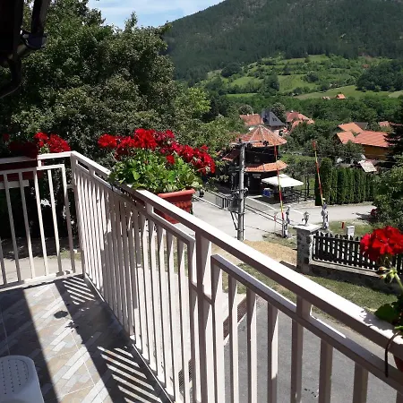 Apartmani Maksimovic Mokra Gora Exterior photo