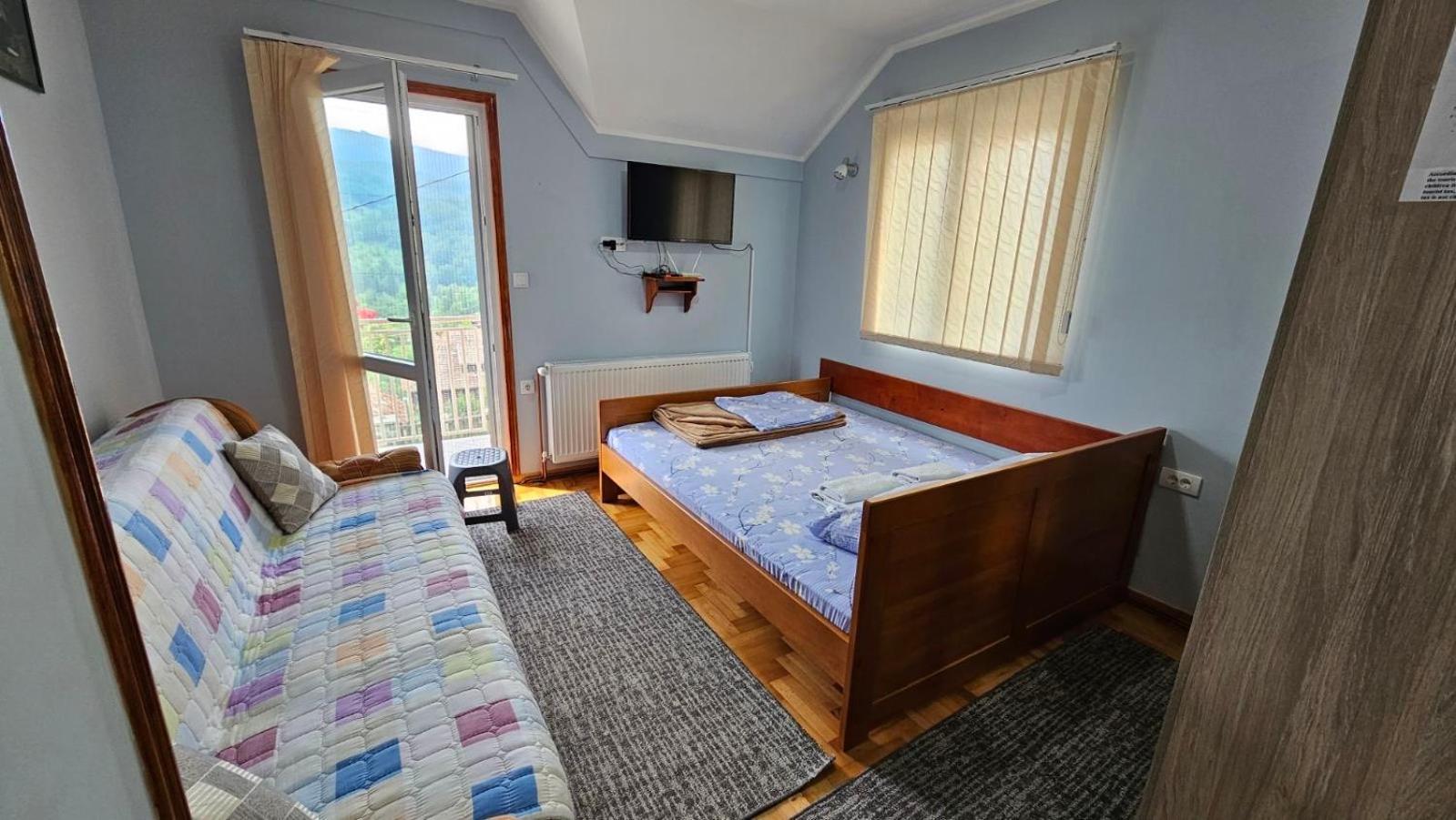Apartment Maksimovic *